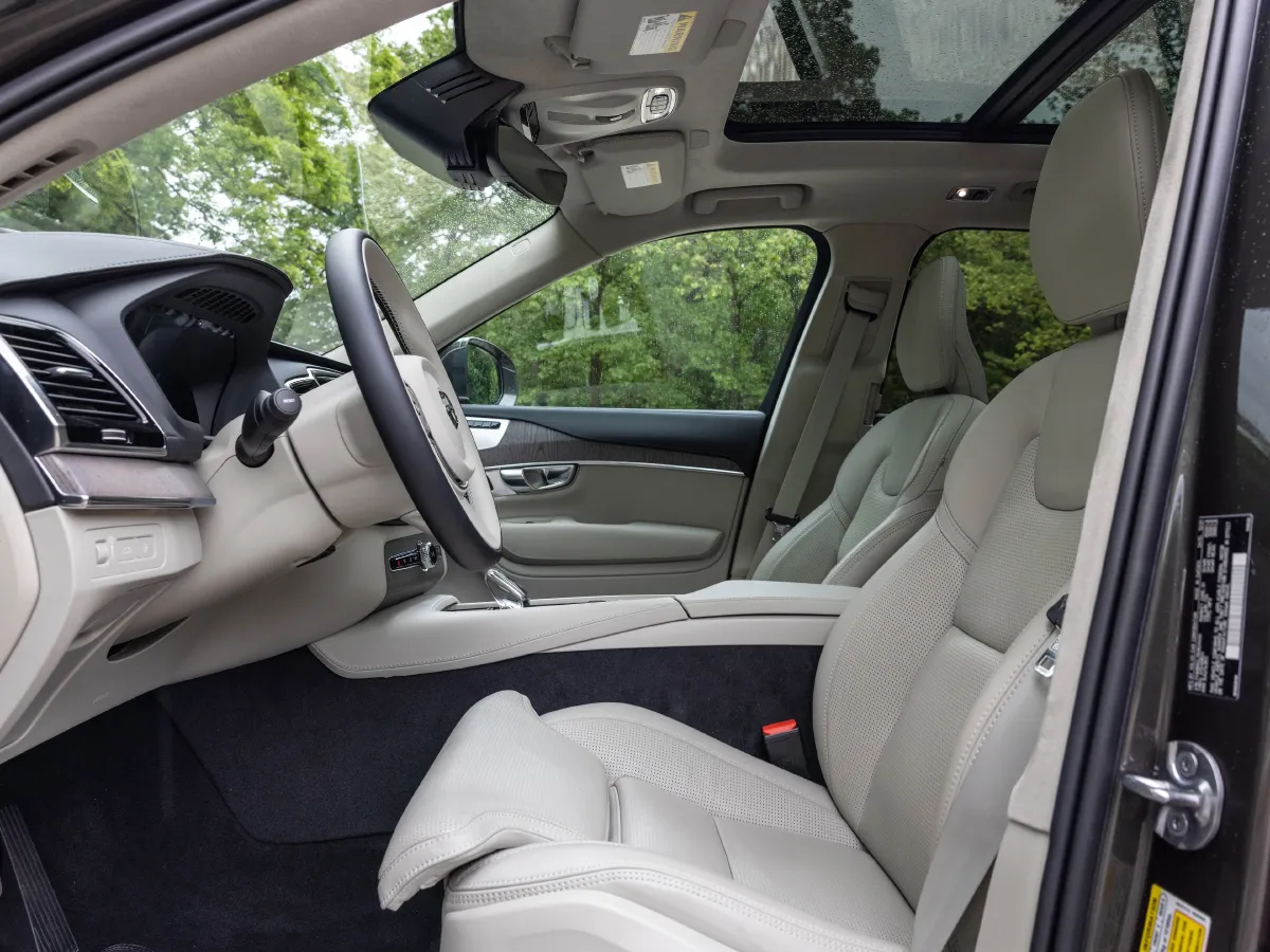 Volvo XC90 PHEV,autocango,china used car exporter,china ev exporter,chinese used car exporter,chinese used ev exporter Volvo XC90 PHEV,autocango,china used car exporter,china ev exporter,chinese used car exporter,chinese used ev exporter