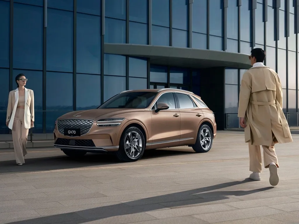 Genesis GV70,autocango,china used car exporter,china ev exporter,chinese used car exporter,chinese used ev exporter