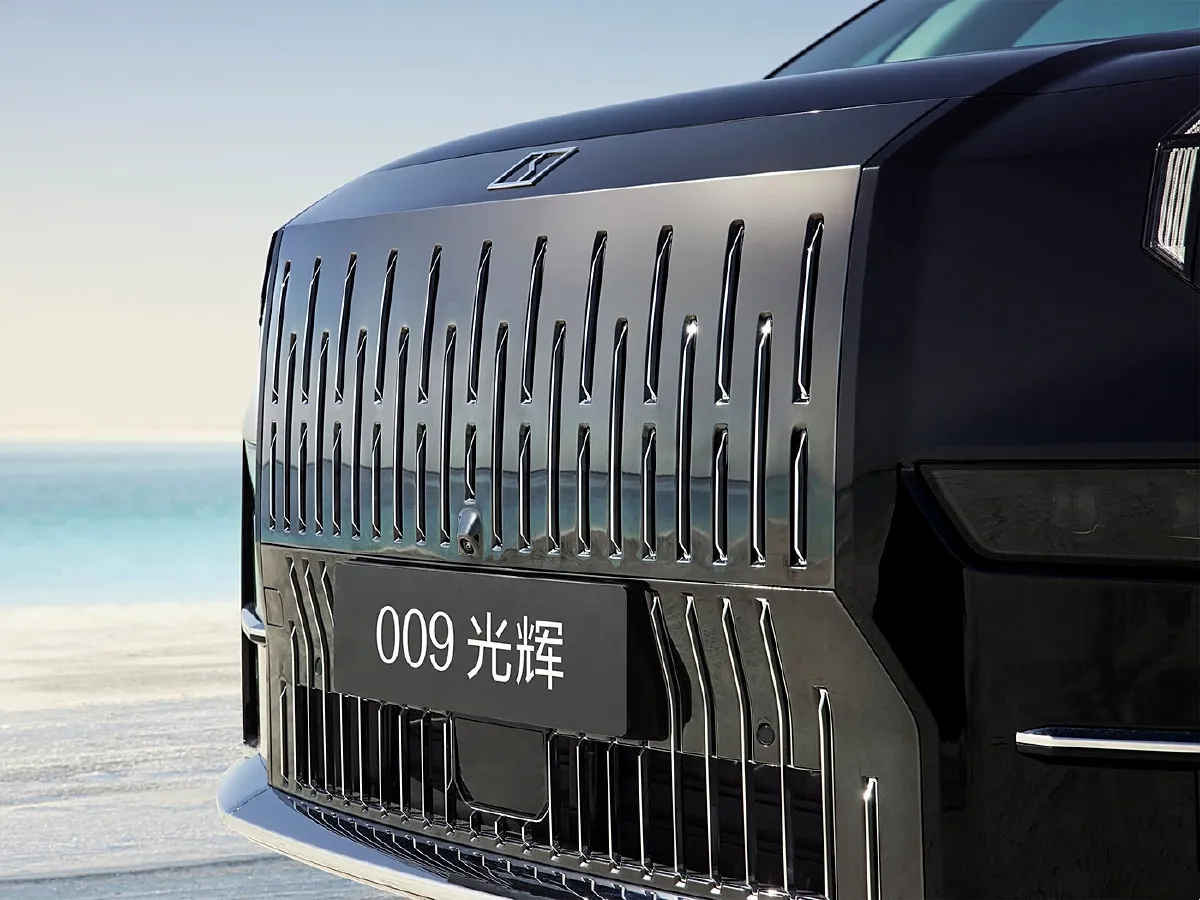 Zeekr 009,autocango,china used car exporter,china ev exporter,chinese used car exporter,chinese used ev exporter