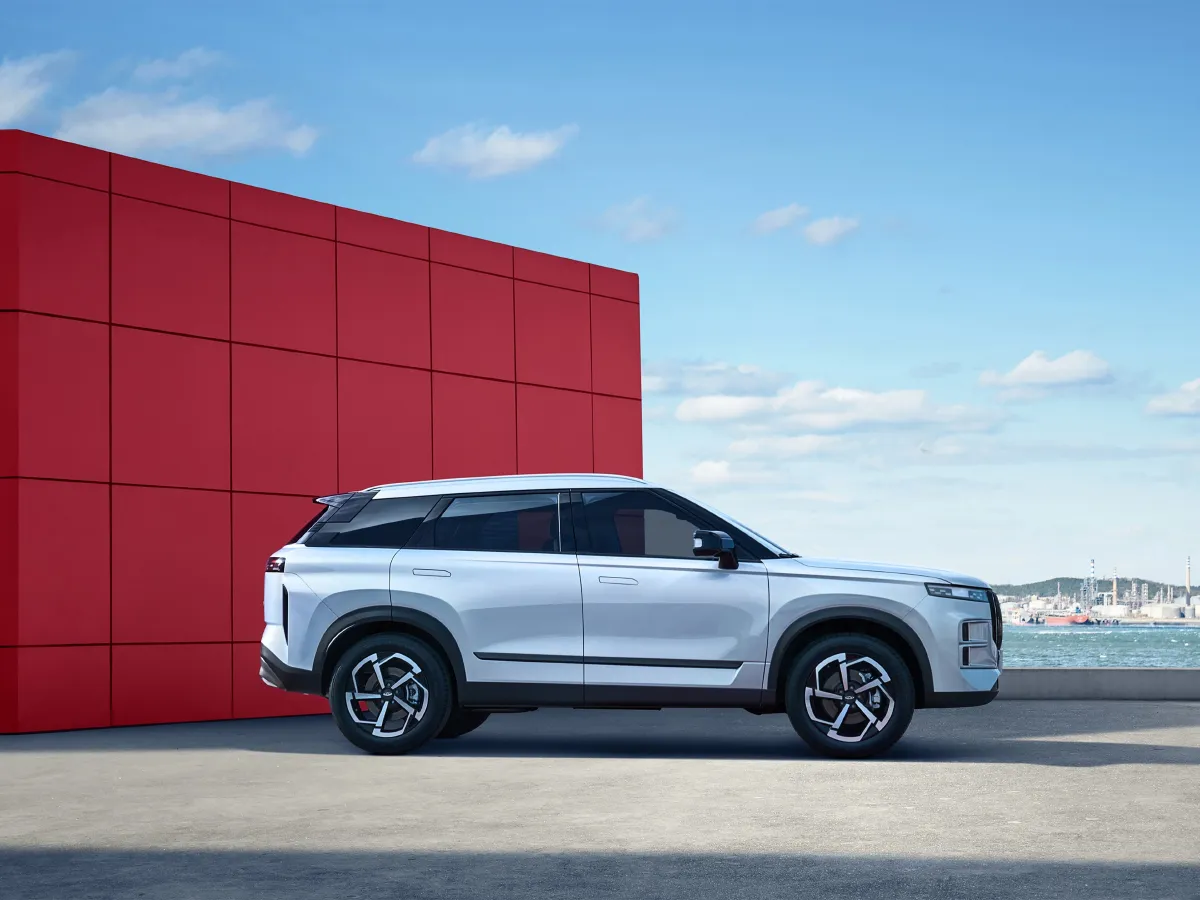 Chery Exploration 06,autocango,china used car exporter,china ev exporter,chinese used car exporter,chinese used ev exporter