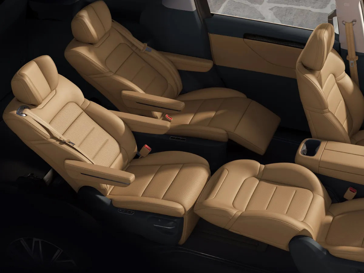 GAC Trumpchi E8,autocango,china used car exporter,china ev exporter,chinese used car exporter,chinese used ev exporter GAC Trumpchi E8,autocango,china used car exporter,china ev exporter,chinese used car exporter,chinese used ev exporter