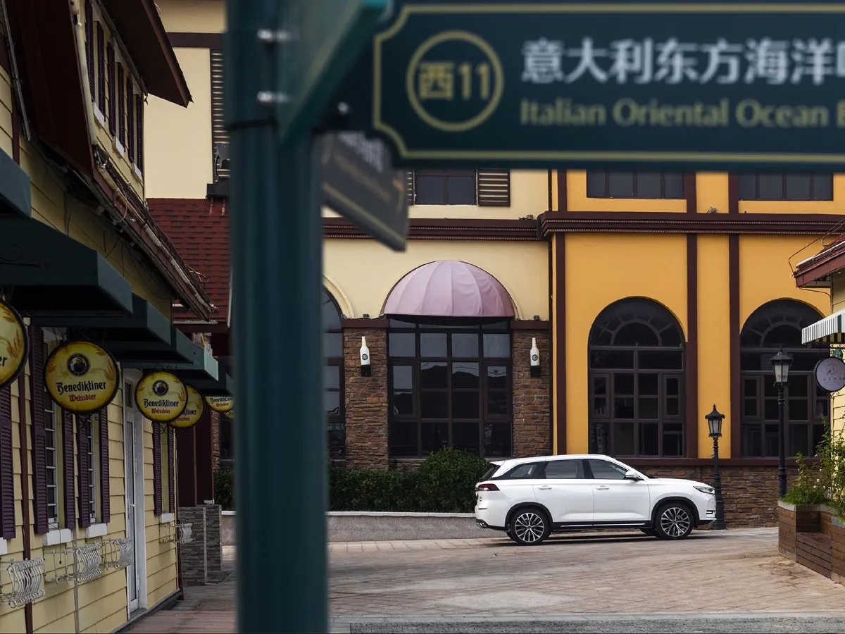 2021 ChangAn Oshan X7 1.5T 178HP L4 6MT,autocango,china used car exporter,china ev exporter,chinese used car exporter,chinese used ev exporter