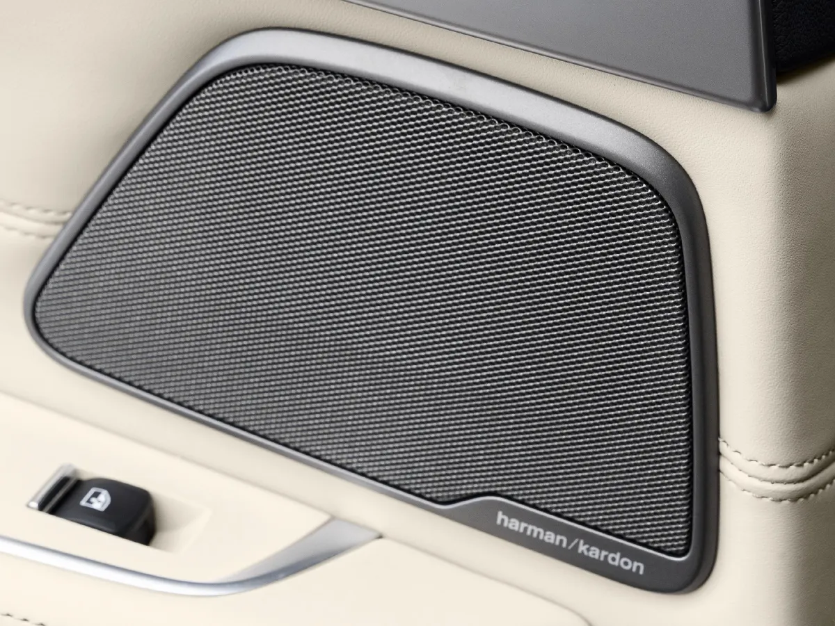 BMW 6 Series GT,autocango,china used car exporter,china ev exporter,chinese used car exporter,chinese used ev exporter