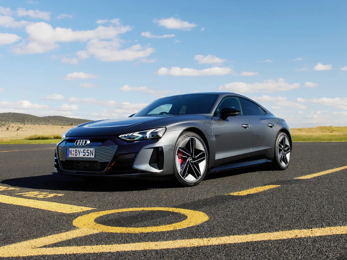 2023 Audi RS e-tron GT 2AT BEV 93.4KWH,autocango,china used car exporter,china ev exporter,chinese used car exporter,chinese used ev exporter