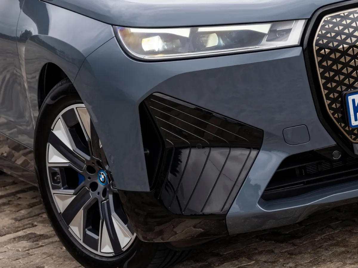 BMW iX,autocango,china used car exporter,china ev exporter,chinese used car exporter,chinese used ev exporter