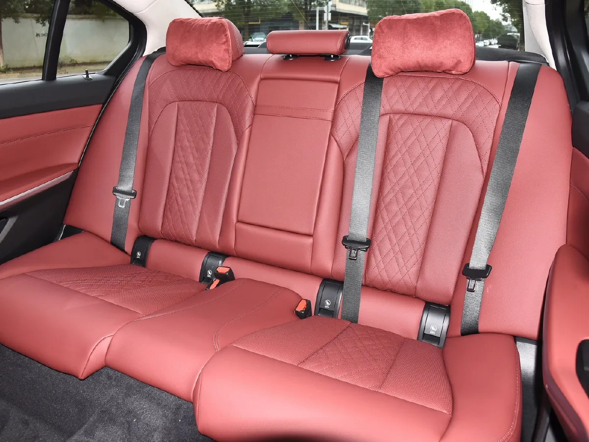 BMW i3,autocango,china used car exporter,china ev exporter,chinese used car exporter,chinese used ev exporter