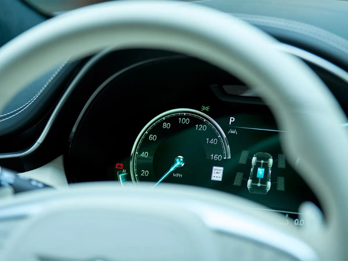 Genesis GV70,autocango,china used car exporter,china ev exporter,chinese used car exporter,chinese used ev exporter