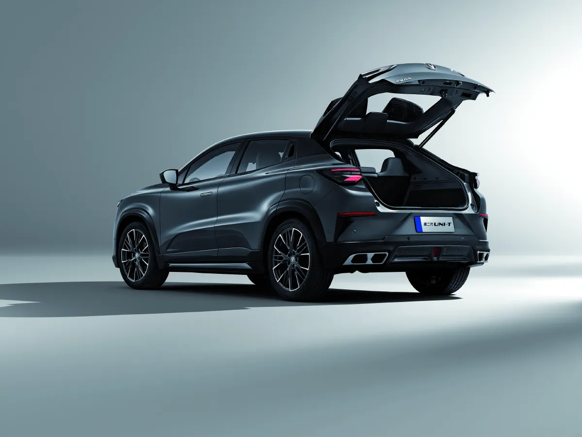 ChangAn UNI-T,autocango,china used car exporter,china ev exporter,chinese used car exporter,chinese used ev exporter