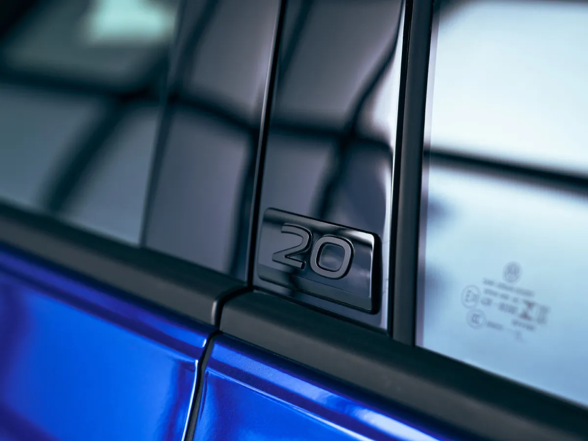 2011 Volkswagen Golf 2.0T 256HP L4 6DCT,autocango,china used car exporter,china ev exporter,chinese used car exporter,chinese used ev exporter