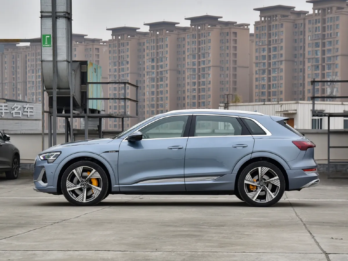 Audi e-tron,autocango,china used car exporter,china ev exporter,chinese used car exporter,chinese used ev exporter