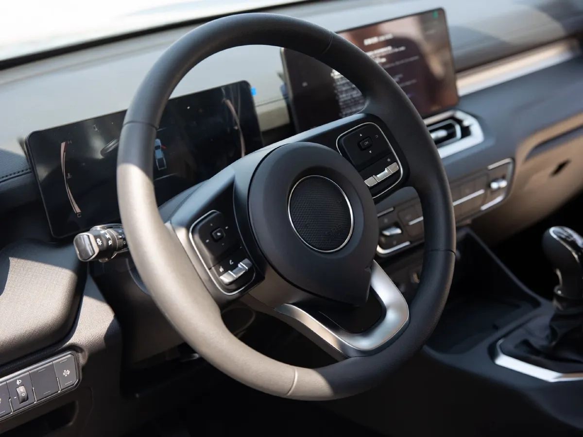 Great Wall Poer King Kong,autocango,china used car exporter,china ev exporter,chinese used car exporter,chinese used ev exporter