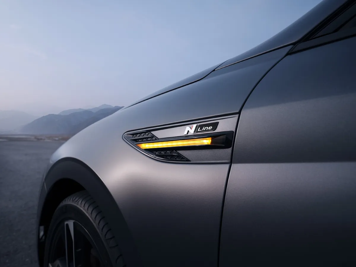 Hyundai Sonata,autocango,china used car exporter,china ev exporter,chinese used car exporter,chinese used ev exporter