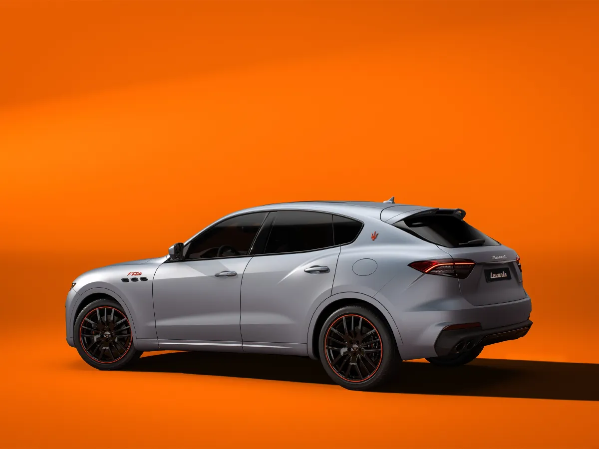 Maserati Levante,autocango,china used car exporter,china ev exporter,chinese used car exporter,chinese used ev exporter