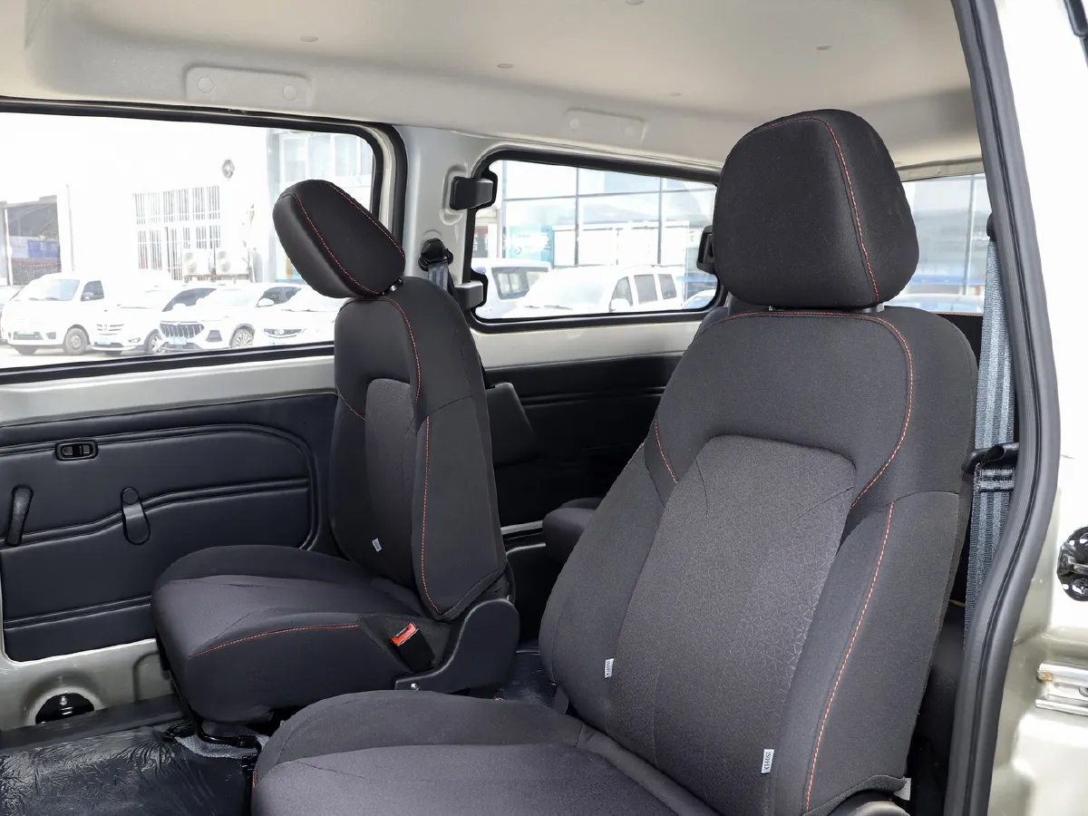 DongFeng Fengon Fengon 380,autocango,china used car exporter,china ev exporter,chinese used car exporter,chinese used ev exporter