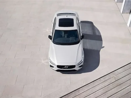 Volvo S60,autocango,china used car exporter,china ev exporter,chinese used car exporter,chinese used ev exporter