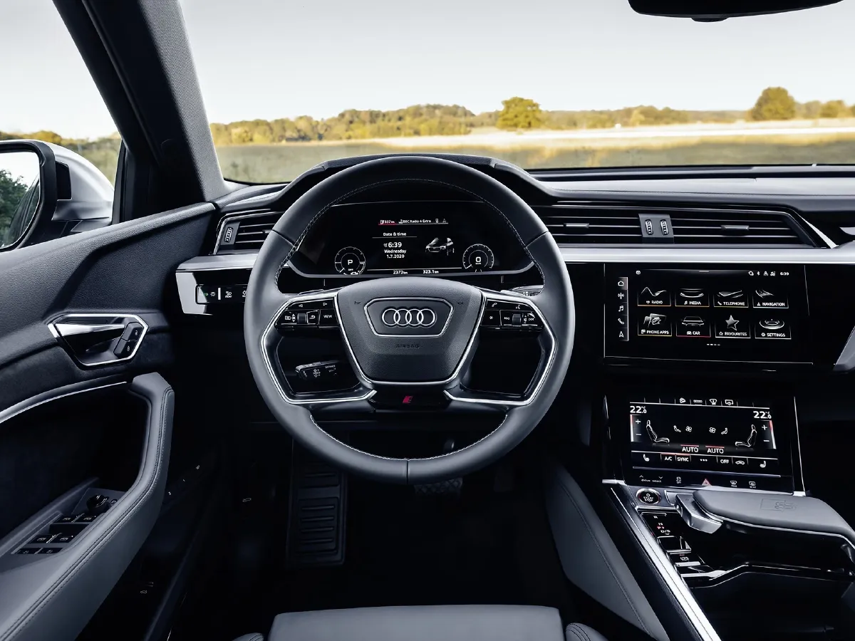 Audi e-tron,autocango,china used car exporter,china ev exporter,chinese used car exporter,chinese used ev exporter