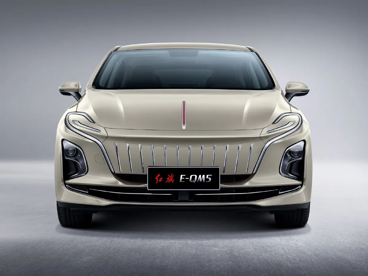 HongQi E-QM5,autocango,china used car exporter,china ev exporter,chinese used car exporter,chinese used ev exporter