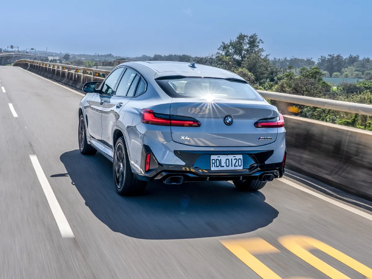 BMW X4,autocango,china used car exporter,china ev exporter,chinese used car exporter,chinese used ev exporter BMW X4,autocango,china used car exporter,china ev exporter,chinese used car exporter,chinese used ev exporter