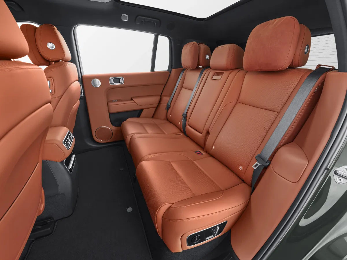 Li L7,autocango,china used car exporter,china ev exporter,chinese used car exporter,chinese used ev exporter