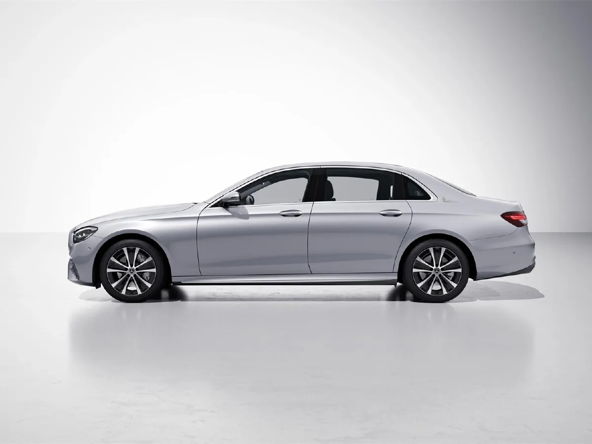 Mercedes-Benz E Class,autocango,china used car exporter,china ev exporter,chinese used car exporter,chinese used ev exporter