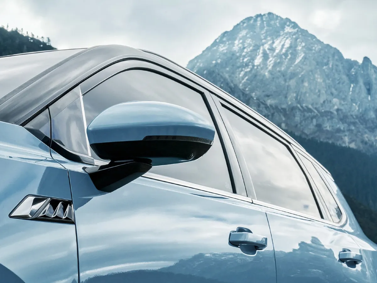 WuLing XingChen,autocango,china used car exporter,china ev exporter,chinese used car exporter,chinese used ev exporter