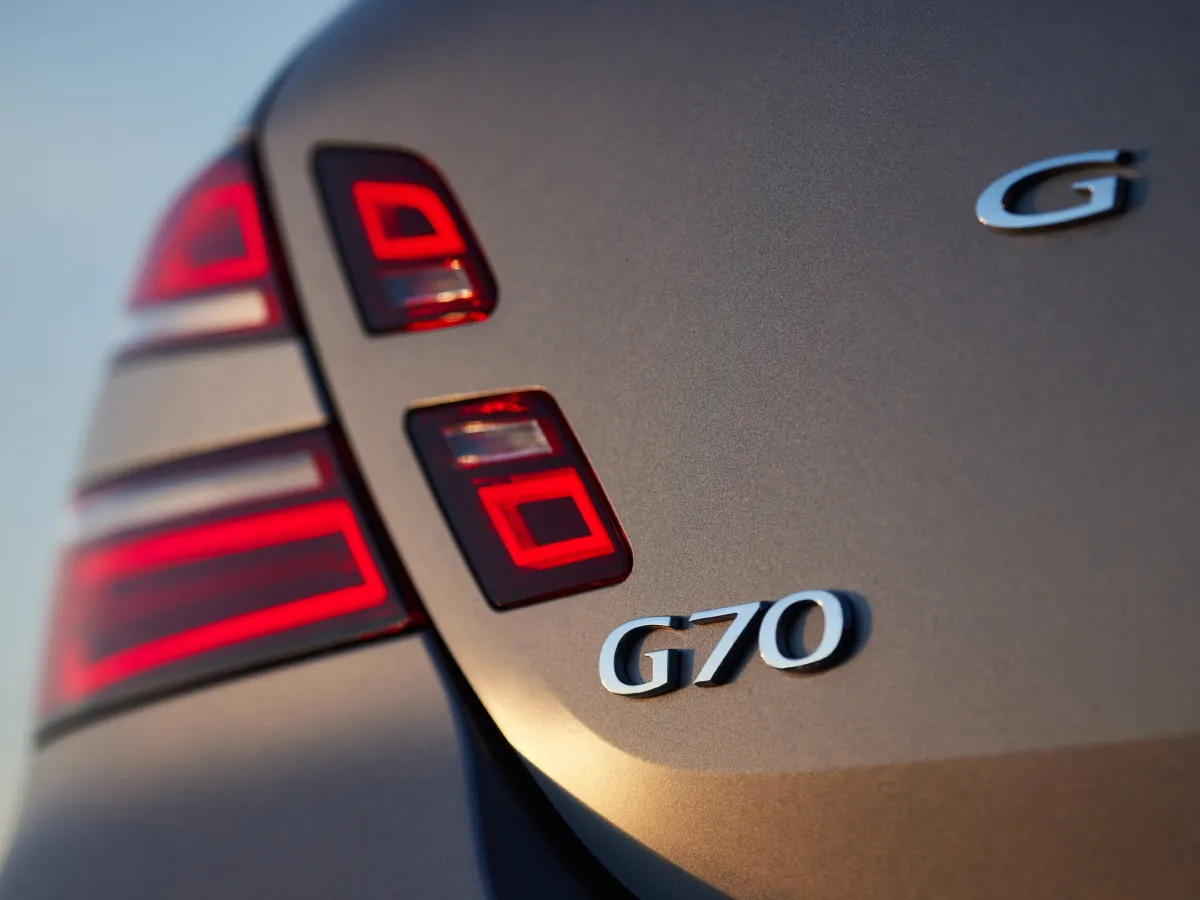 Genesis G70,autocango,china used car exporter,china ev exporter,chinese used car exporter,chinese used ev exporter