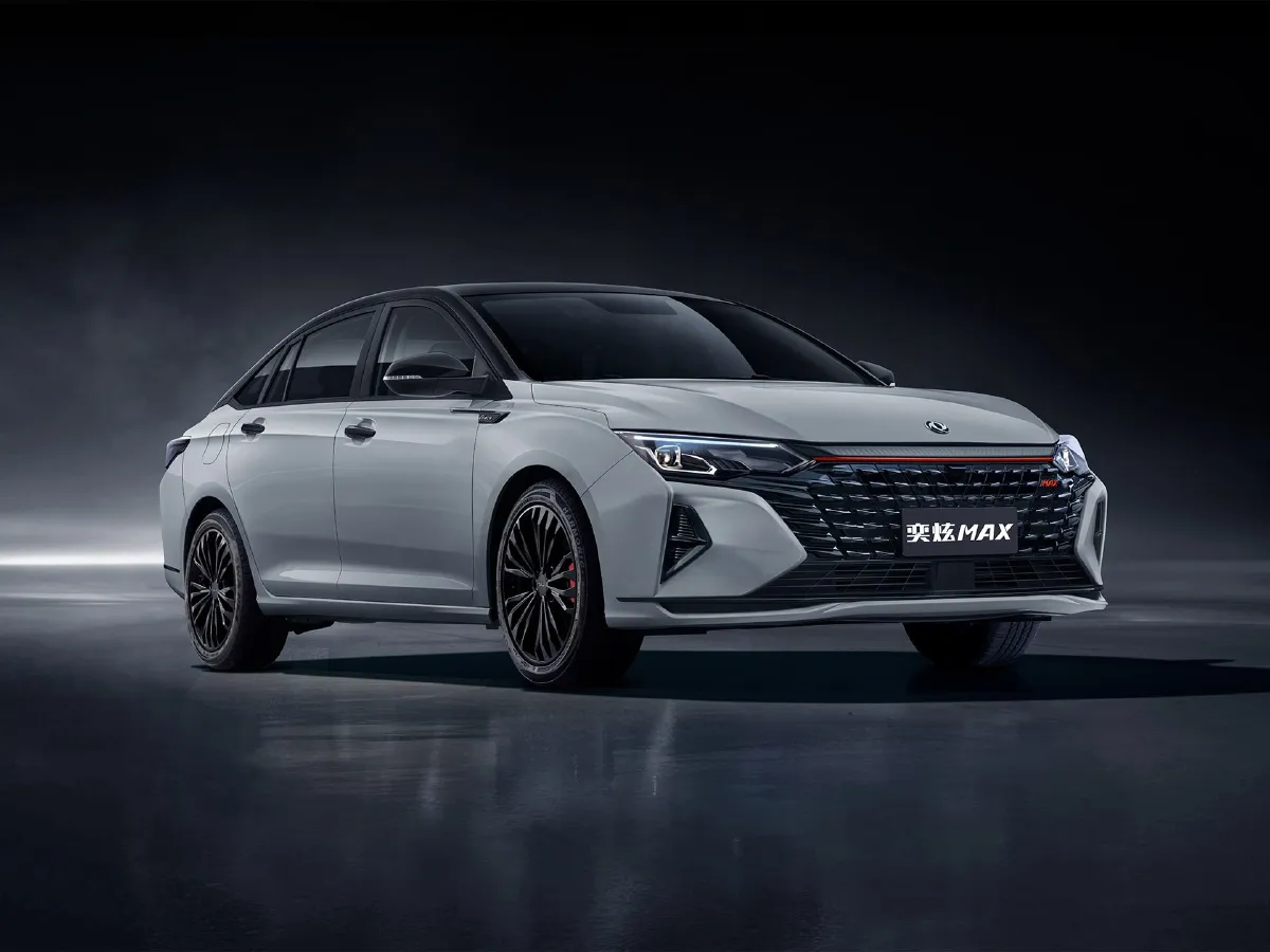 DongFeng Aeolus YiXuan MAX,autocango,china used car exporter,china ev exporter,chinese used car exporter,chinese used ev exporter