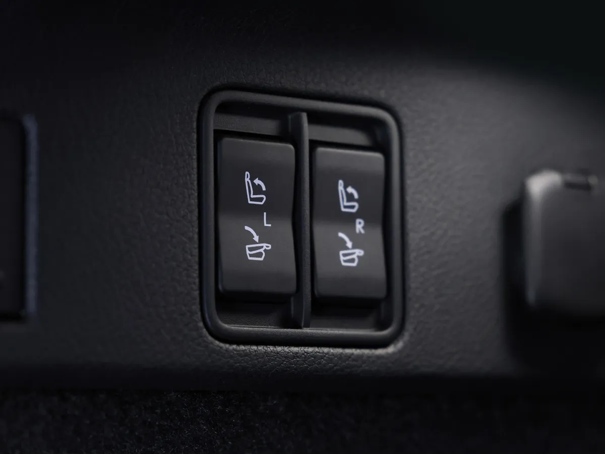 Lexus RX,autocango,china used car exporter,china ev exporter,chinese used car exporter,chinese used ev exporter Lexus RX,autocango,china used car exporter,china ev exporter,chinese used car exporter,chinese used ev exporter