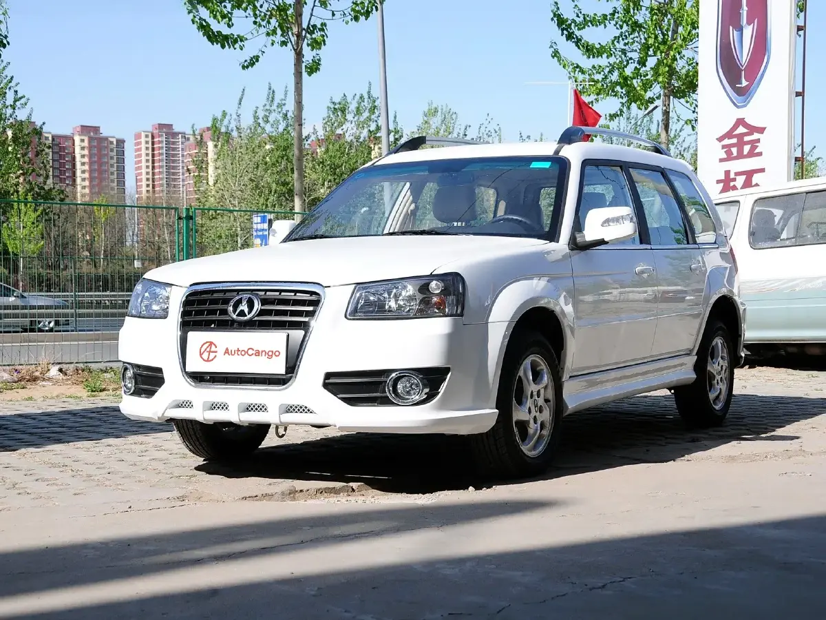 2012 Yema F10 1.5L 95HP L4 5MT