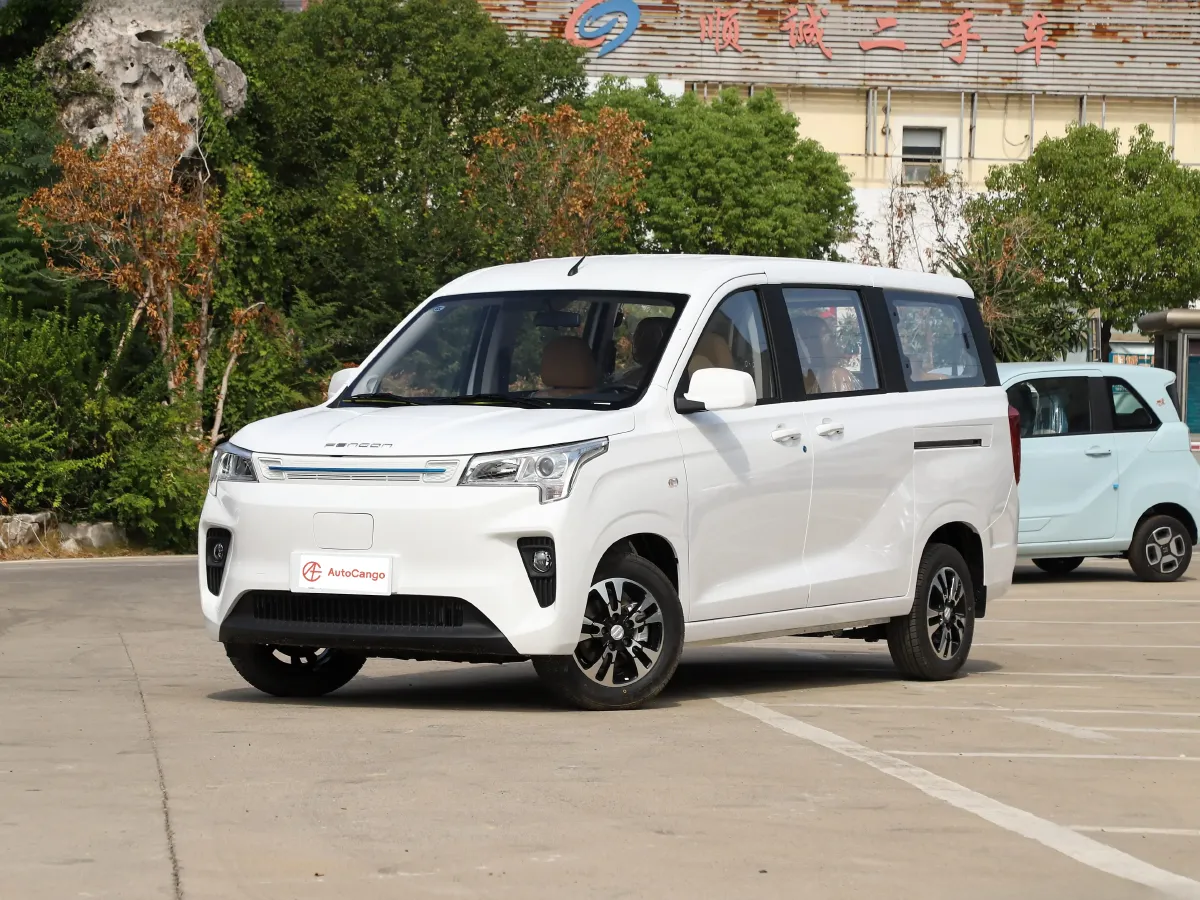 2023 DongFeng Fengon Fengon E380 BEV 49.92KWH,autocango,china used car exporter,china ev exporter,chinese used car exporter,chinese used ev exporter