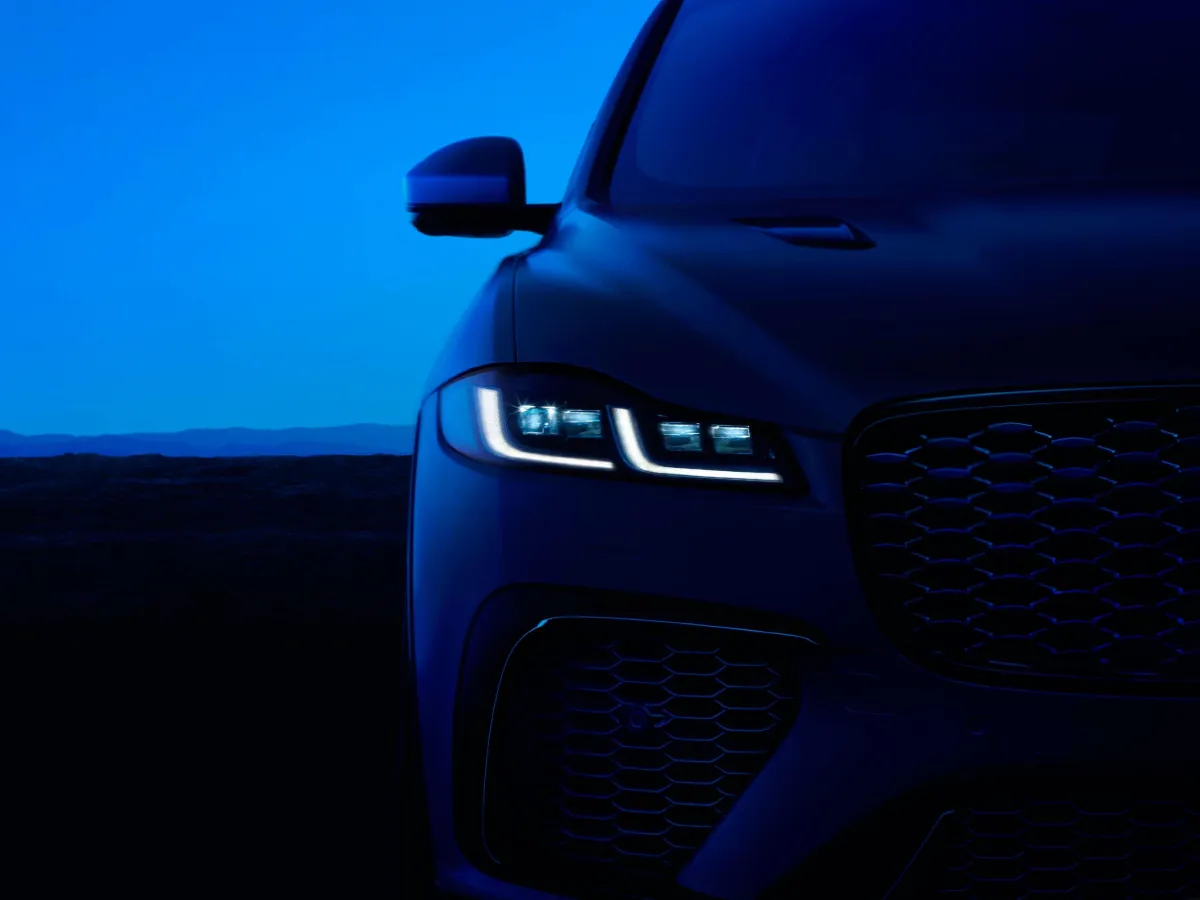 Jaguar F-PACE,autocango,china used car exporter,china ev exporter,chinese used car exporter,chinese used ev exporter