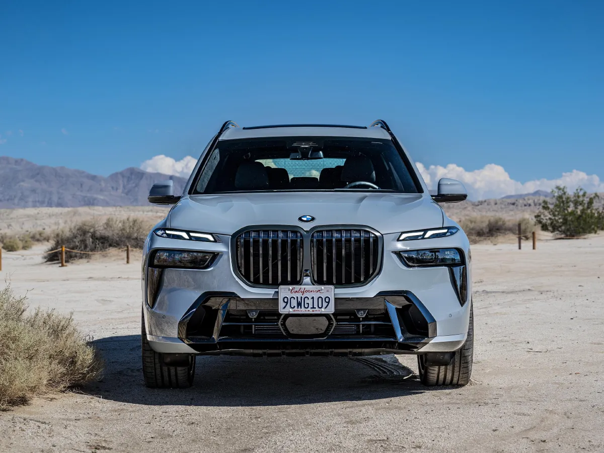 BMW X7,autocango,china used car exporter,china ev exporter,chinese used car exporter,chinese used ev exporter