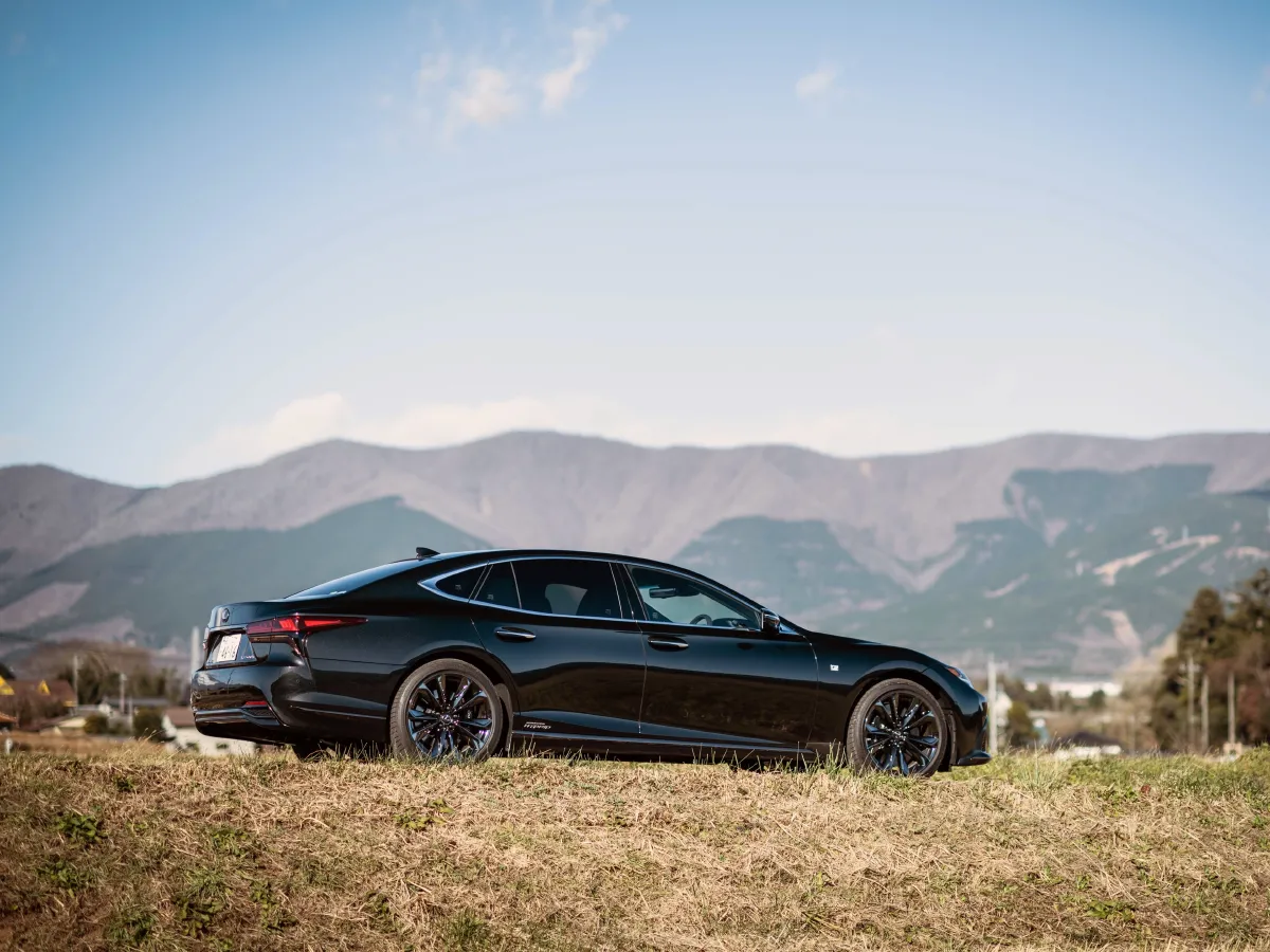 2020 Lexus LS 3.5L 299HP V6 E-CVT Hybrid,autocango,china used car exporter,china ev exporter,chinese used car exporter,chinese used ev exporter