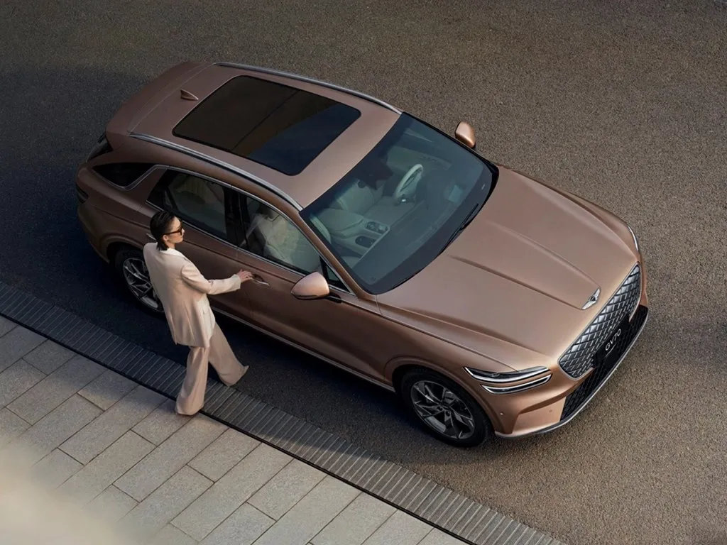 Genesis GV70,autocango,china used car exporter,china ev exporter,chinese used car exporter,chinese used ev exporter