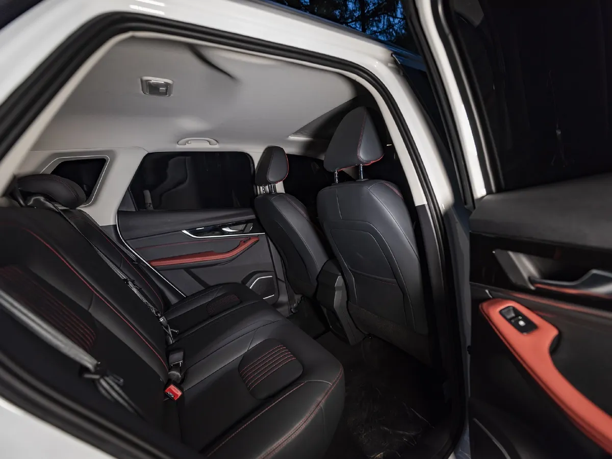 Bestune T33,autocango,china used car exporter,china ev exporter,chinese used car exporter,chinese used ev exporter