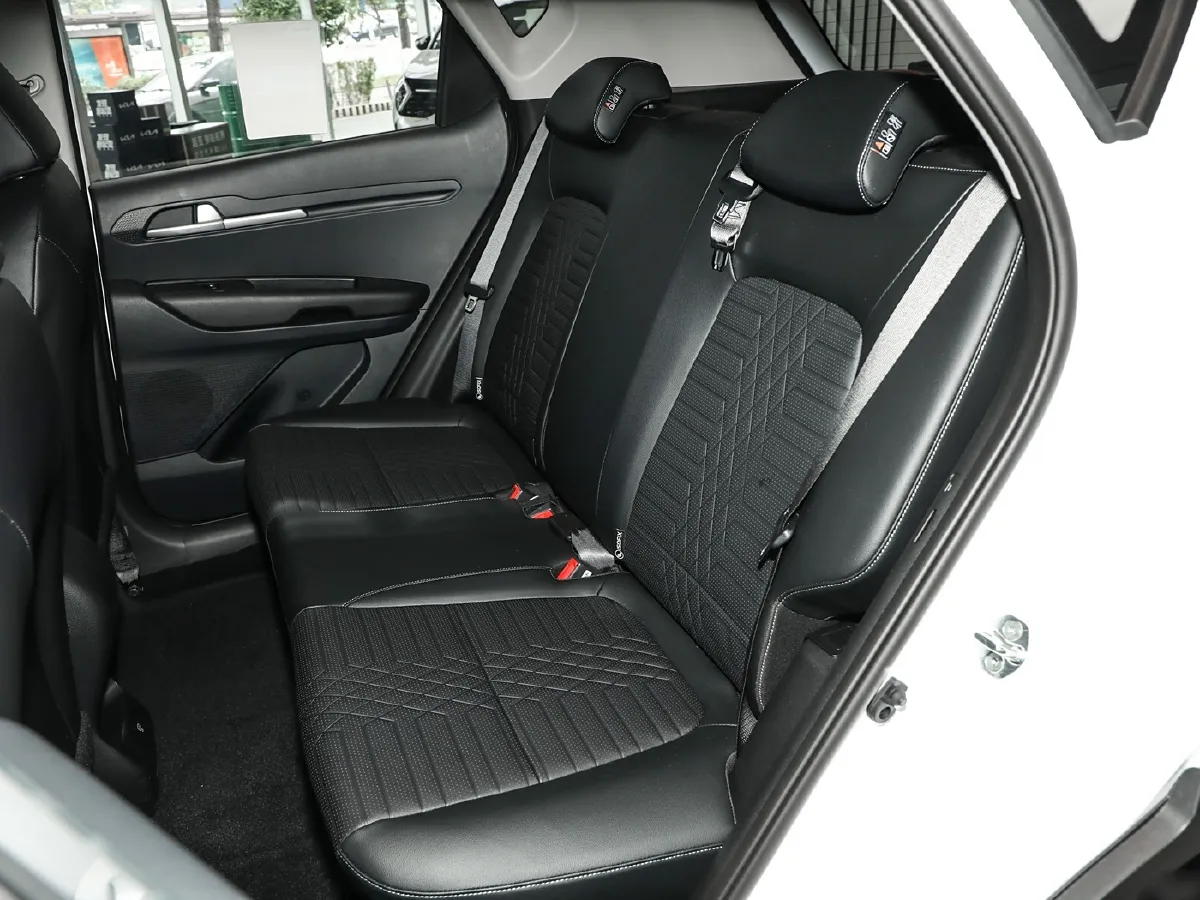 Kia Sonet,autocango,china used car exporter,china ev exporter,chinese used car exporter,chinese used ev exporter