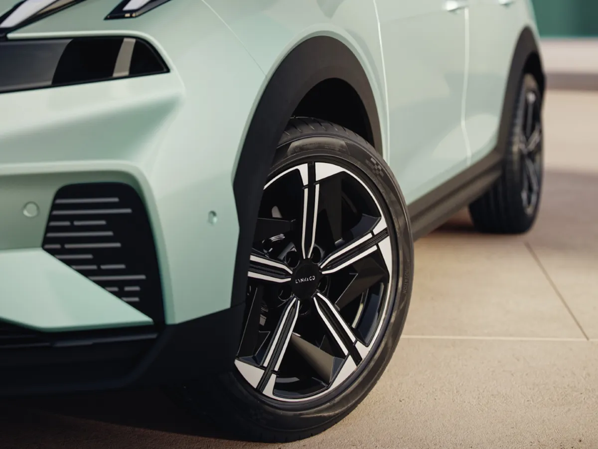 LYNK&CO 06 EM-P,autocango,china used car exporter,china ev exporter,chinese used car exporter,chinese used ev exporter