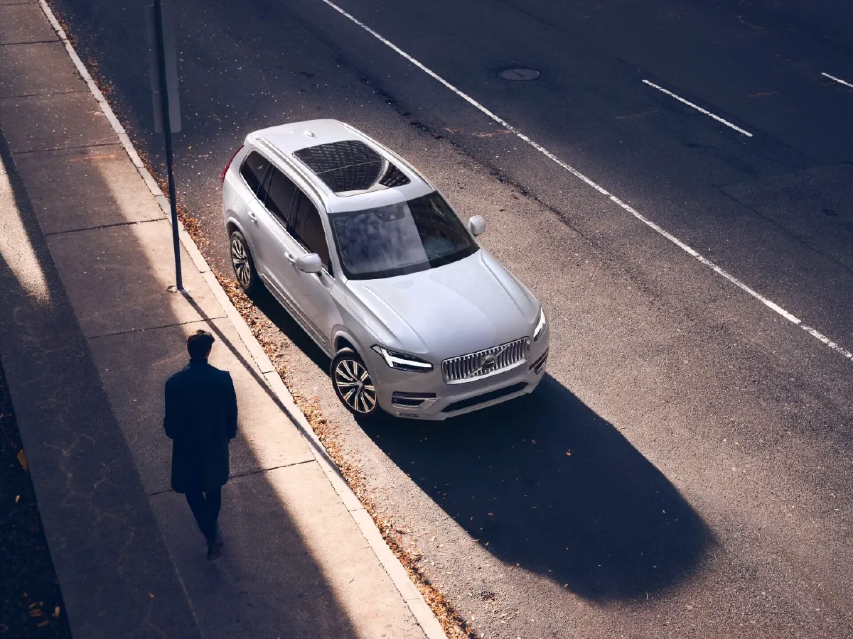 Volvo XC90,autocango,china used car exporter,china ev exporter,chinese used car exporter,chinese used ev exporter