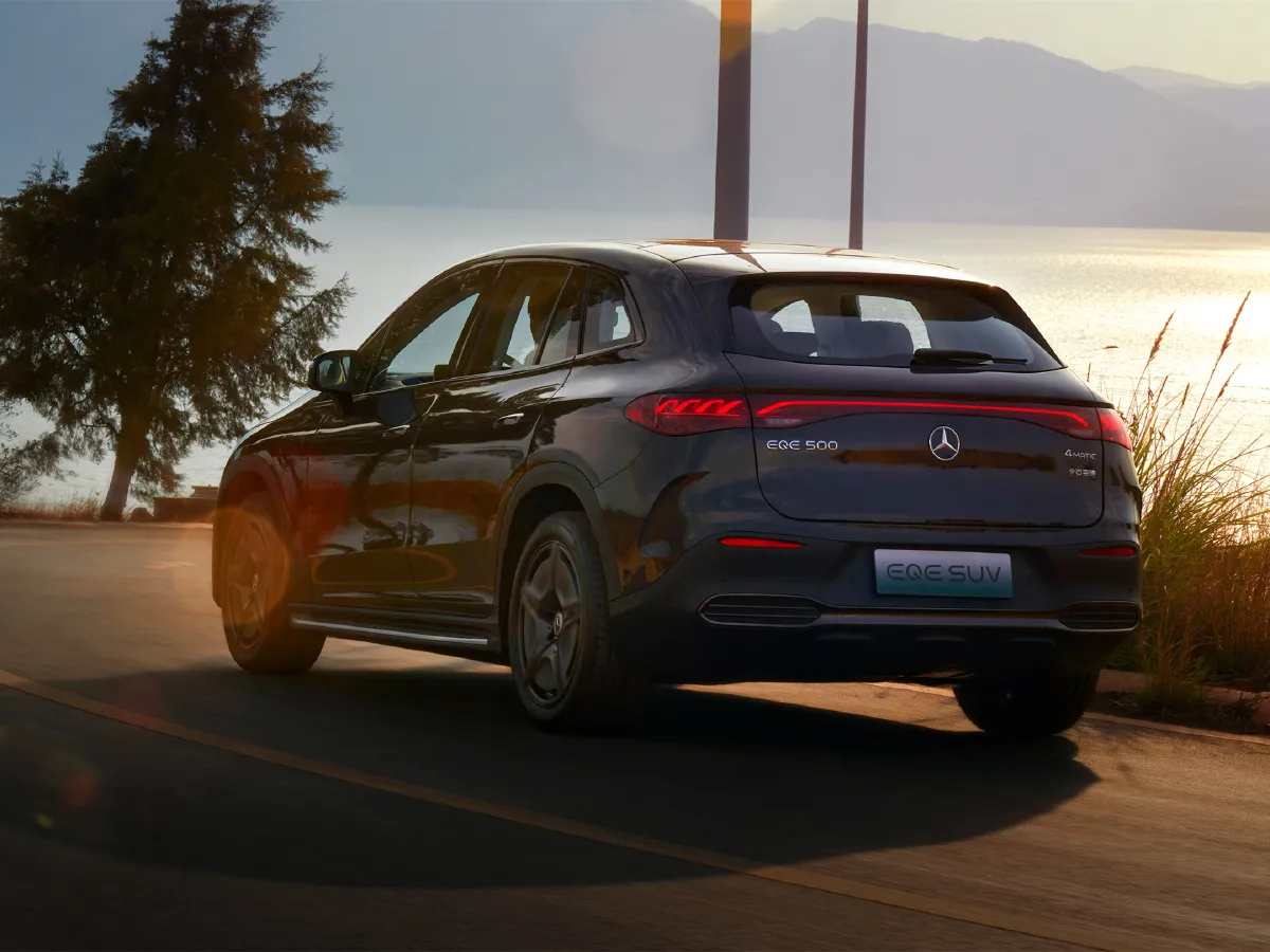 Mercedes-Benz EQE SUV,autocango,china used car exporter,china ev exporter,chinese used car exporter,chinese used ev exporter