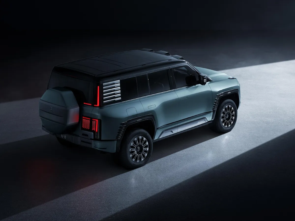 YangWang U8,autocango,china used car exporter,china ev exporter,chinese used car exporter,chinese used ev exporter