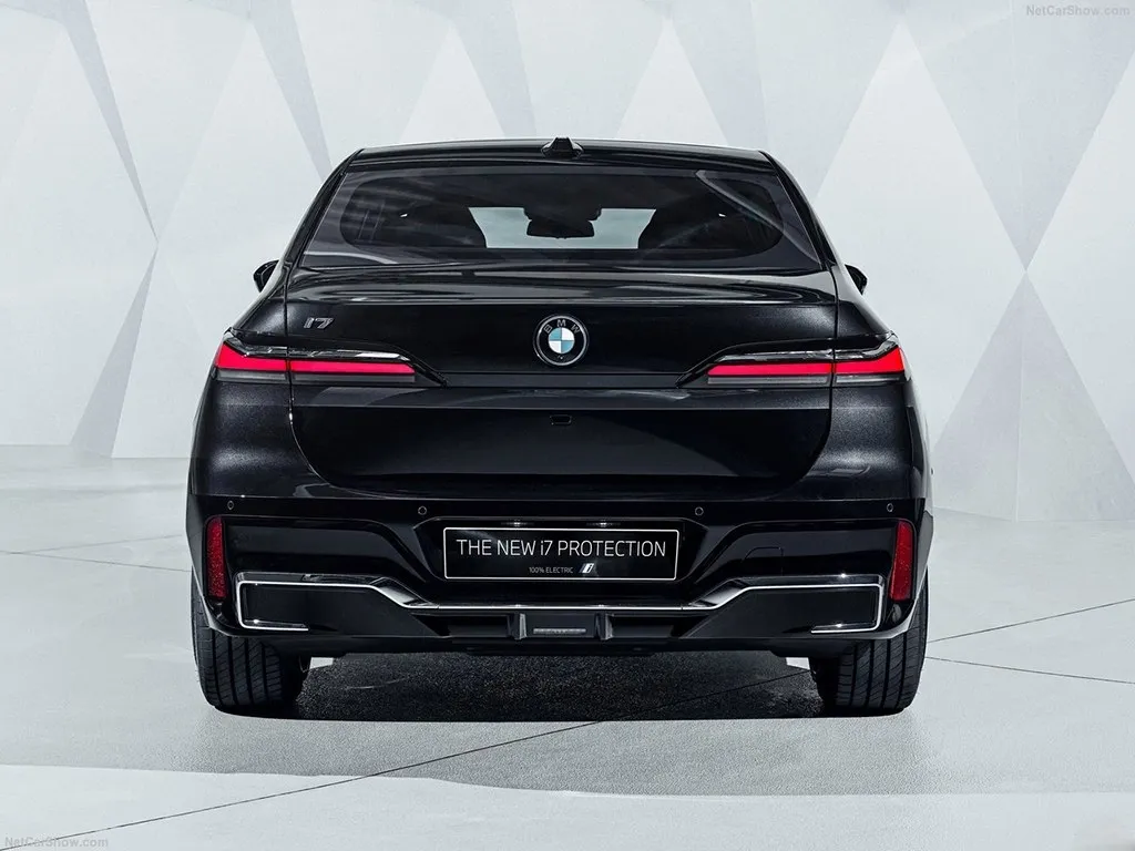 BMW i7,autocango,china used car exporter,china ev exporter,chinese used car exporter,chinese used ev exporter