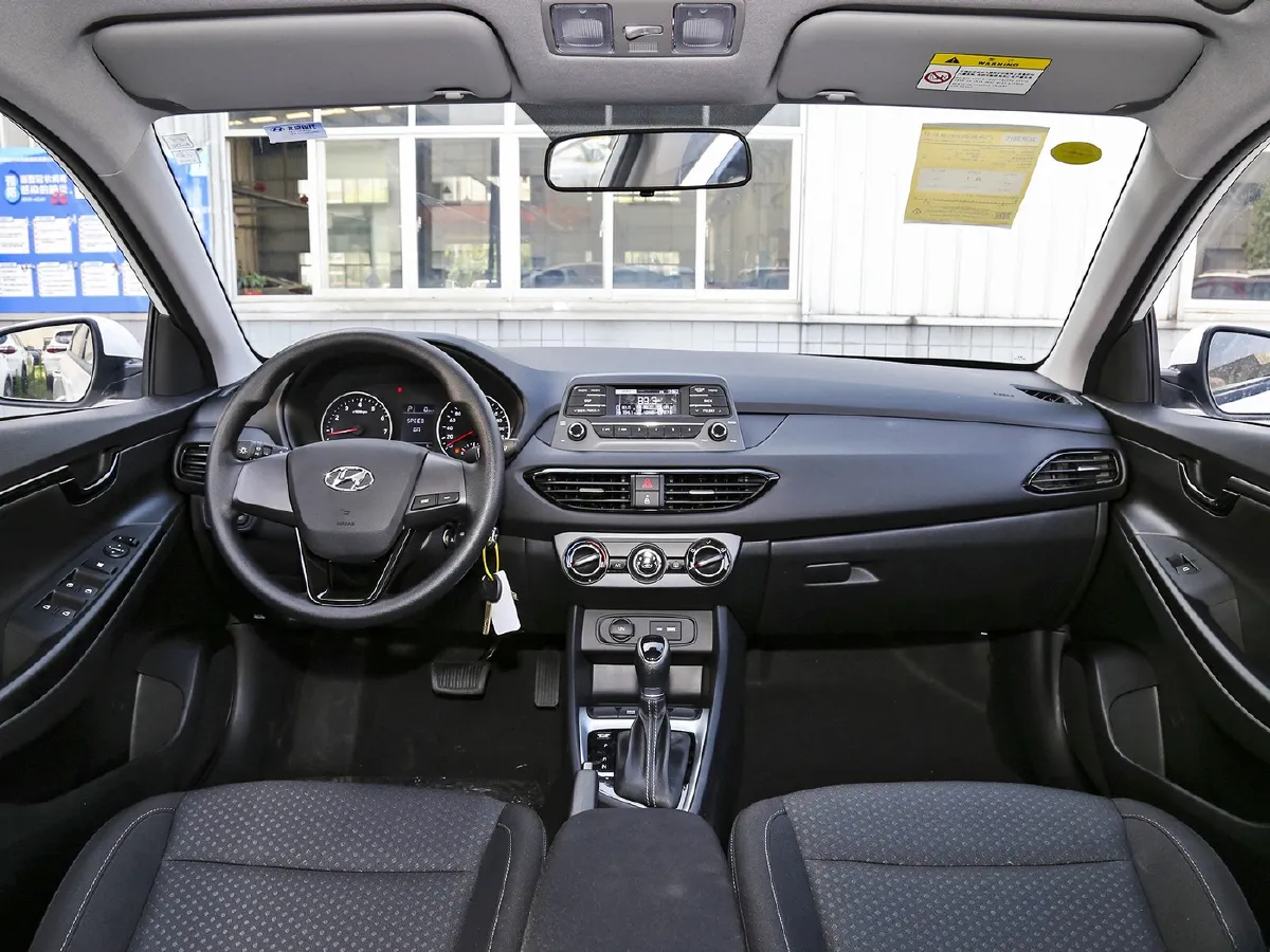 Hyundai Celesta,autocango,china used car exporter,china ev exporter,chinese used car exporter,chinese used ev exporter