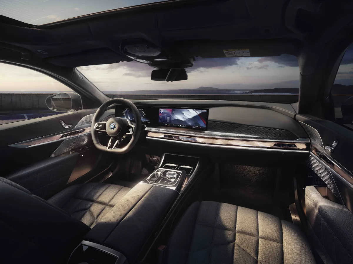 BMW i7,autocango,china used car exporter,china ev exporter,chinese used car exporter,chinese used ev exporter