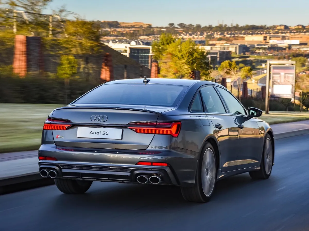 Audi S6,autocango,china used car exporter,china ev exporter,chinese used car exporter,chinese used ev exporter