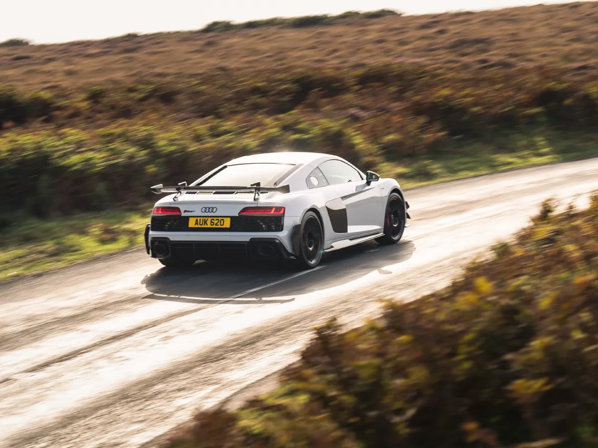 Audi R8,autocango,china used car exporter,china ev exporter,chinese used car exporter,chinese used ev exporter