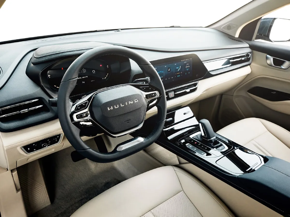 WuLing KaiJie,autocango,china used car exporter,china ev exporter,chinese used car exporter,chinese used ev exporter