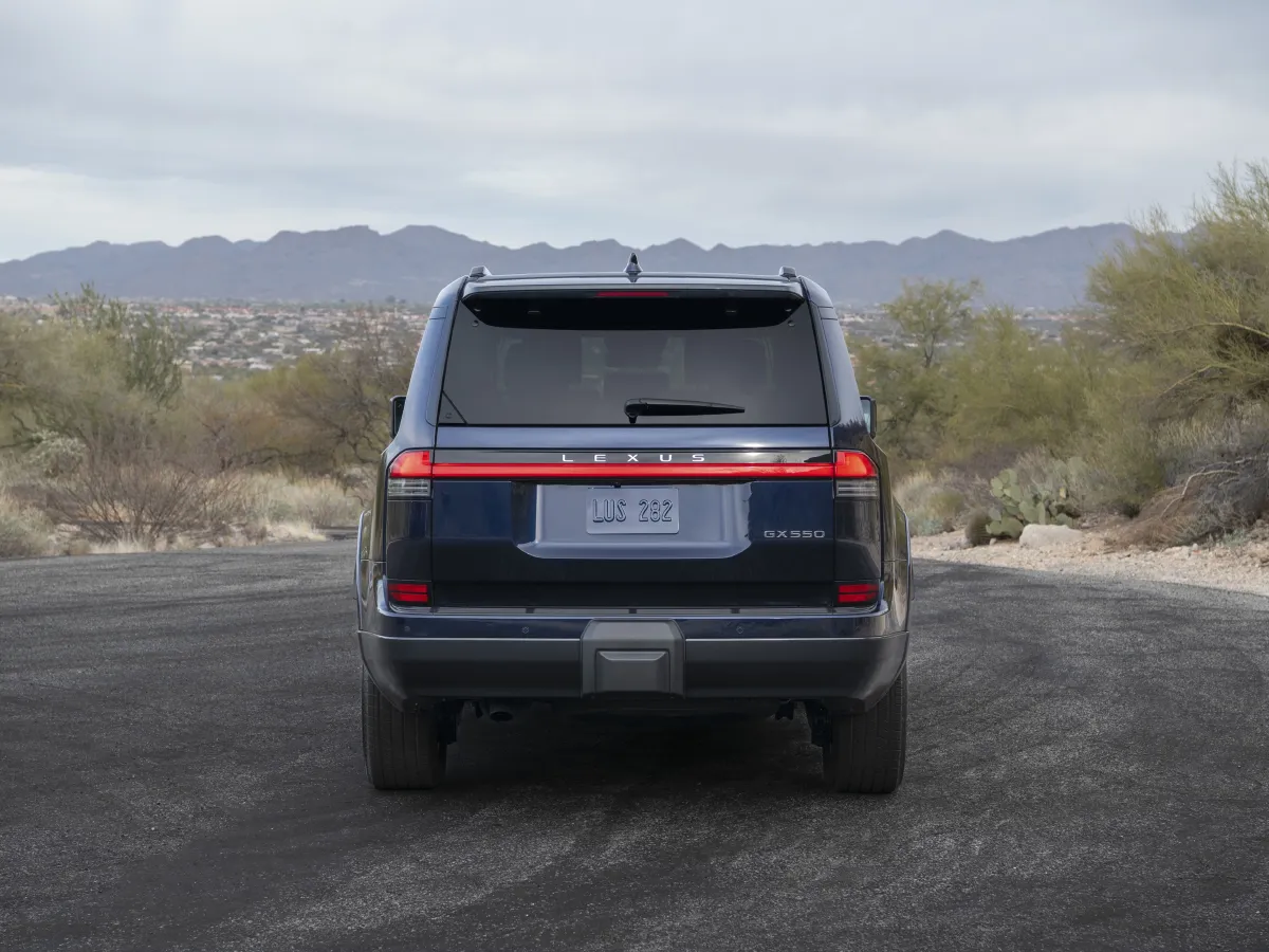 Lexus GX,autocango,china used car exporter,china ev exporter,chinese used car exporter,chinese used ev exporter