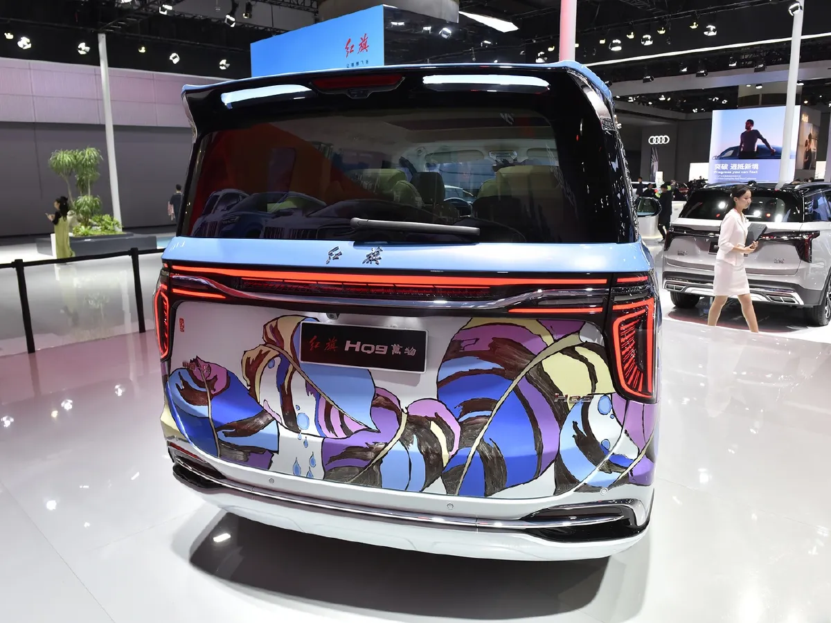 HongQi HQ9,autocango,china used car exporter,china ev exporter,chinese used car exporter,chinese used ev exporter