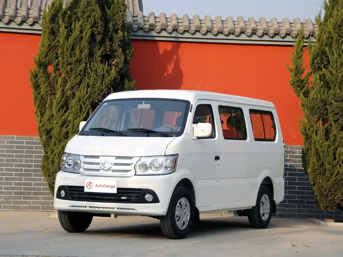 2012 ChangAn Kaicene XingGuang 4500 1.3L 100HP L4 5MT