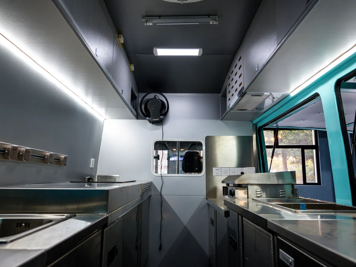 MAXUS XinTu V90,autocango,china used car exporter,china ev exporter,chinese used car exporter,chinese used ev exporter